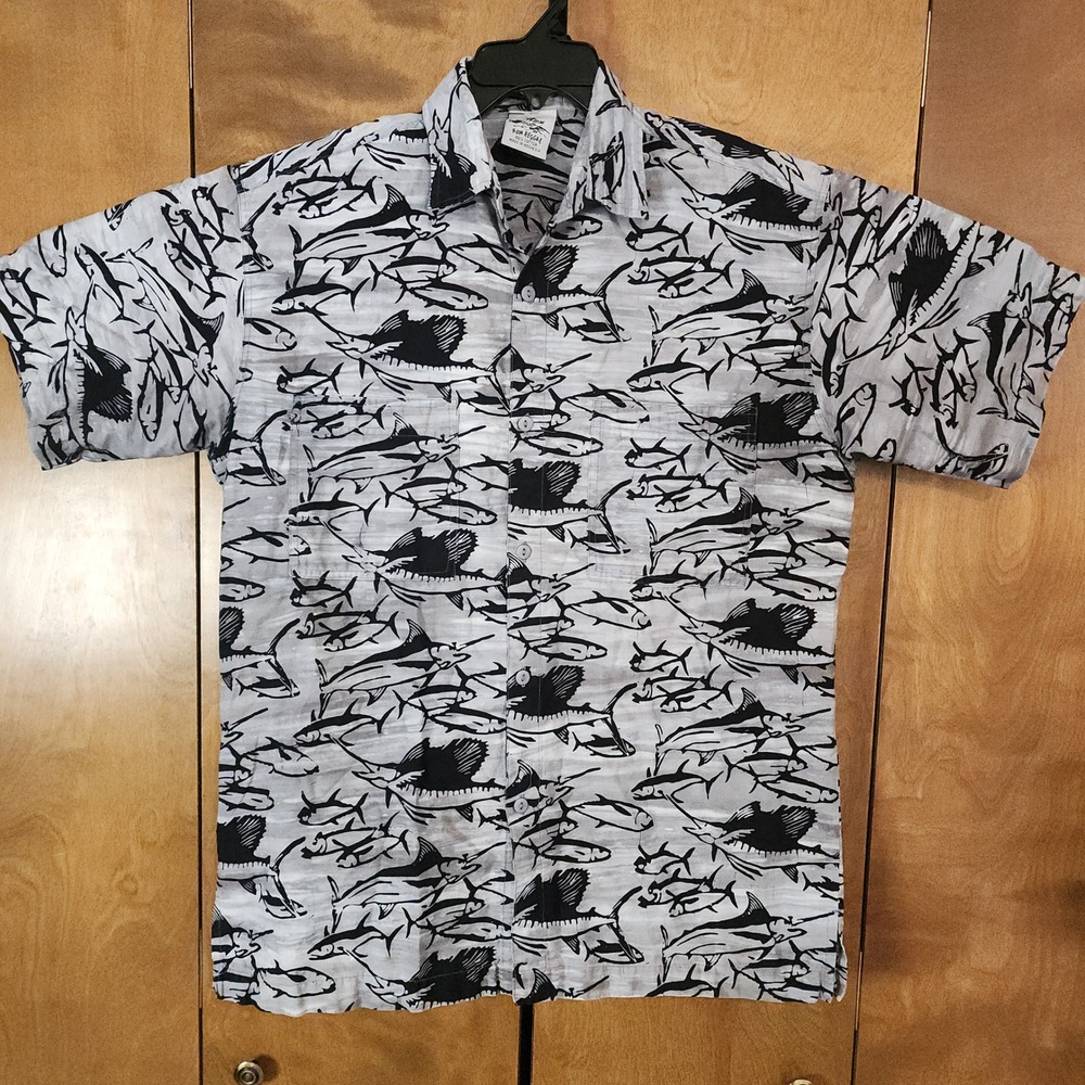 C79  Rum Reggae Mens Size‎ M Button Up Shirt Fish Print Short Sleeve 100% Cotton